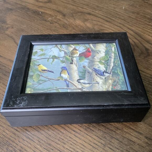 Black Lacquered Jewelry Box Iris Floral Musical Lined Mirror Japan - Works - Picture 14 of 16